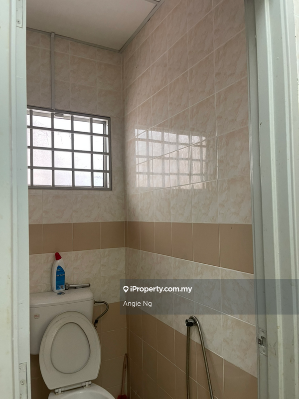 For Sale - Putra point