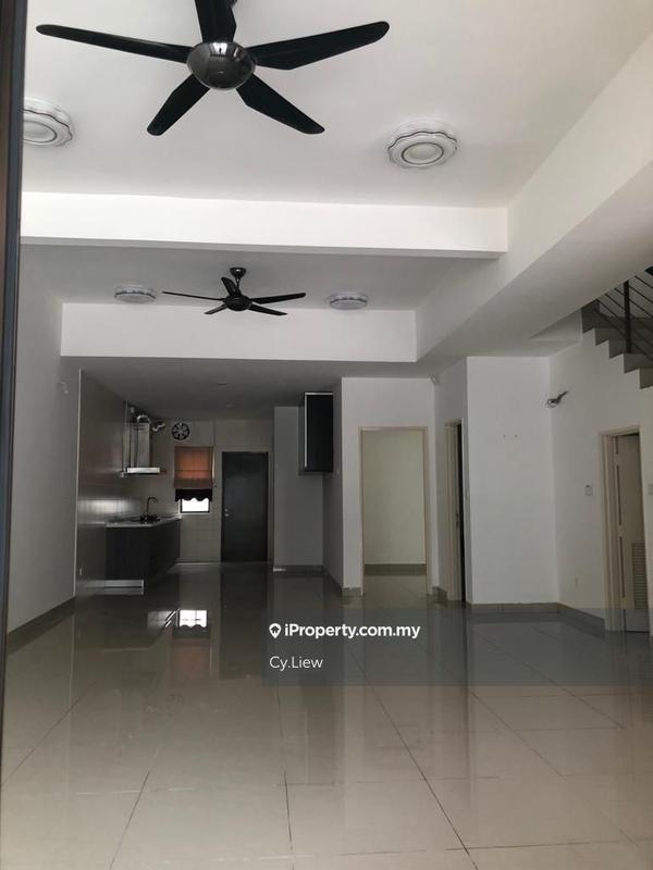 Rumah Berangkai 3 Tingkat untuk Dijual di Bandar Kinrara Seksyen 1, Bandar Kinrara oleh Cy.Liew - iProperty.com.my