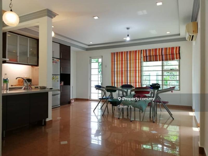 Rumah Teres 2-Tingkat untuk Dijual di Taman Puchong Utama 10, Puchong oleh Shem Yk - iProperty.com.my