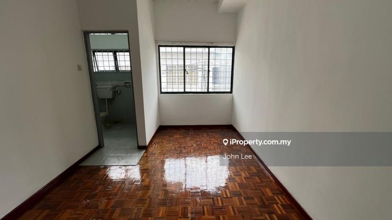 Rumah Berangkai 2 Tingkat untuk Dijual di Bandar Baru Sungai Long, Kajang oleh John Lee - iProperty.com.my