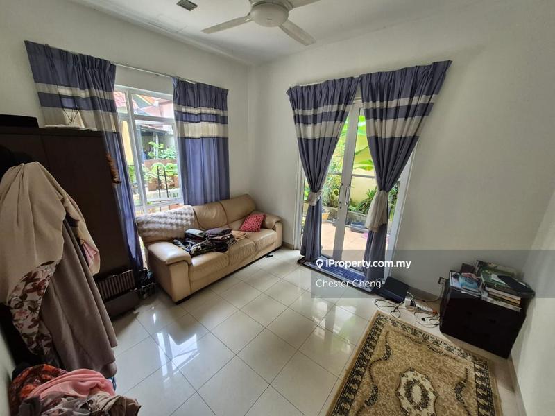 Rumah Berkembar untuk Dijual di Damansara Legenda, Petaling Jaya oleh Chester Cheng - iProperty.com.my