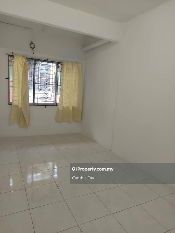 1-storey Terraced House for Sale in Taman Sikamat Jaya, Sikamat by Cynthia Tay - iProperty.com.my
