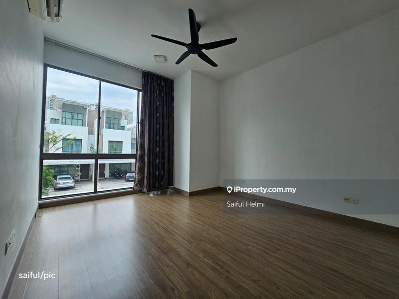 Rumah Teres 3-Tingkat untuk Dijual di Cyber 11, Cyberjaya oleh Saiful Helmi - iProperty.com.my
