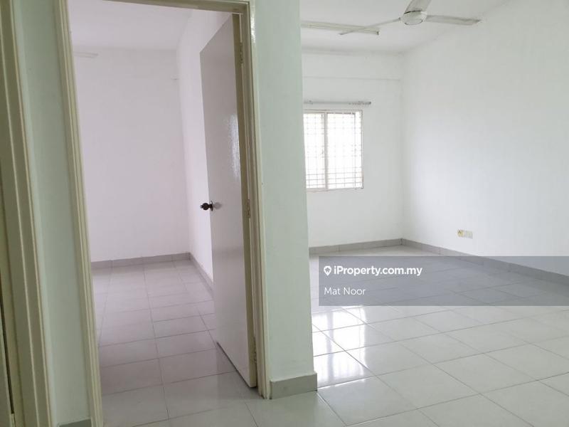 Apartment for Sale in Kemuning Aman by Mat Noor - iProperty.com.my