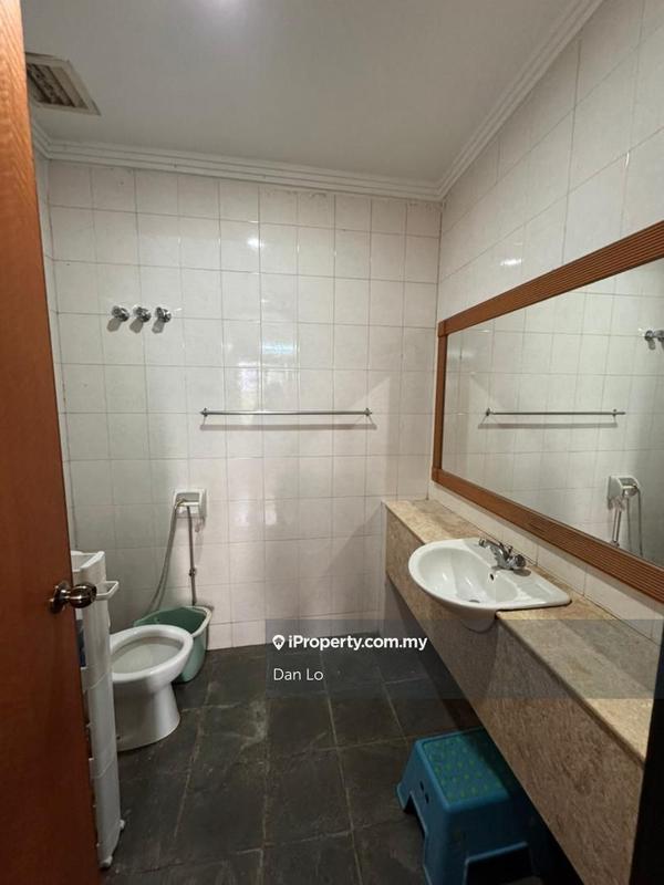 Townhouse for Sale in Anjung Damai 10, KL City Centre by Dan Lo - iProperty.com.my