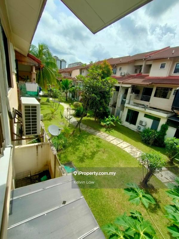 Townhouse for Sale in Kota Damansara, Selangor by Kelvin Low - iProperty.com.my