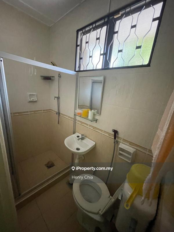 Rumah Berkembar untuk Dijual di Taman Lucky, Bangsar oleh Henry Chia - iProperty.com.my