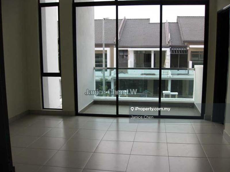 Rumah Berangkai 2.5 Tingkat untuk Disewa di Kinrara Residence, Taman Damai Utama, Puchong, Bandar Kinrara oleh Janice Chen - iProperty.com.my