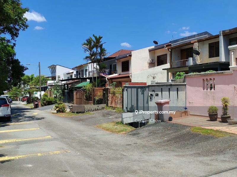 Rumah Teres 2-Tingkat untuk Dijual di SS3, Petaling Jaya oleh Cooper Chow - iProperty.com.my