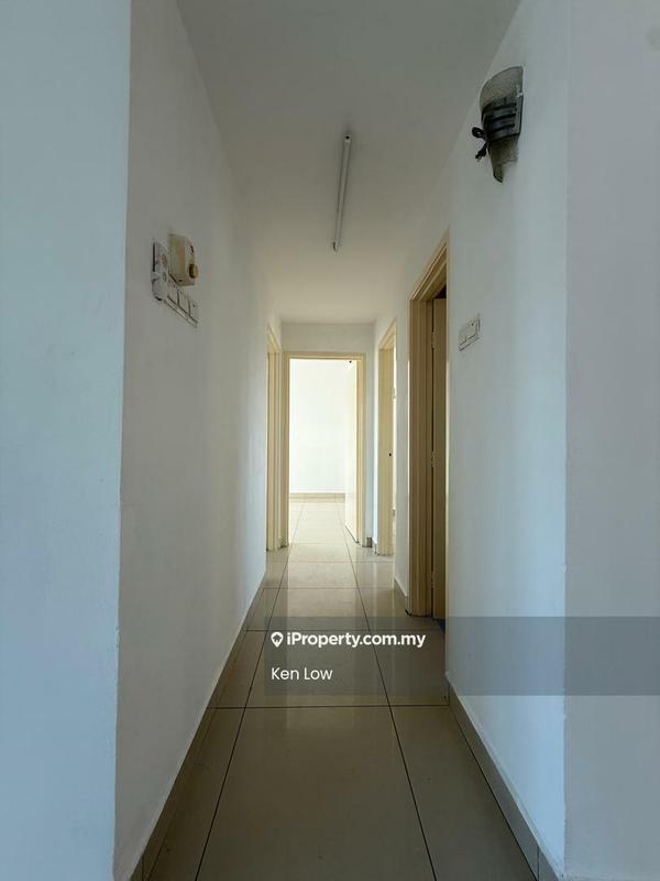 Kondominium untuk Dijual di Tiara ParkHomes oleh Ken Low - Corridor - iProperty.com.my