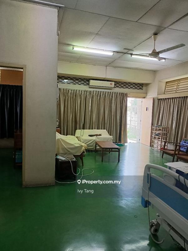 Bungalow House for Sale in Canning garden, Ipoh by Ivy Tang - iProperty.com.my