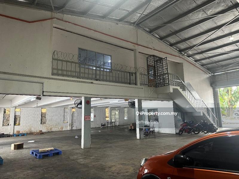 For Rent - Kepong stand alone Factory/Warehouse