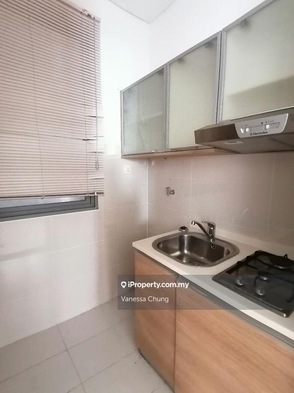 Kediaman Servis untuk Dijual di Twins @ Damansara Heights oleh Vanessa Chung - iProperty.com.my