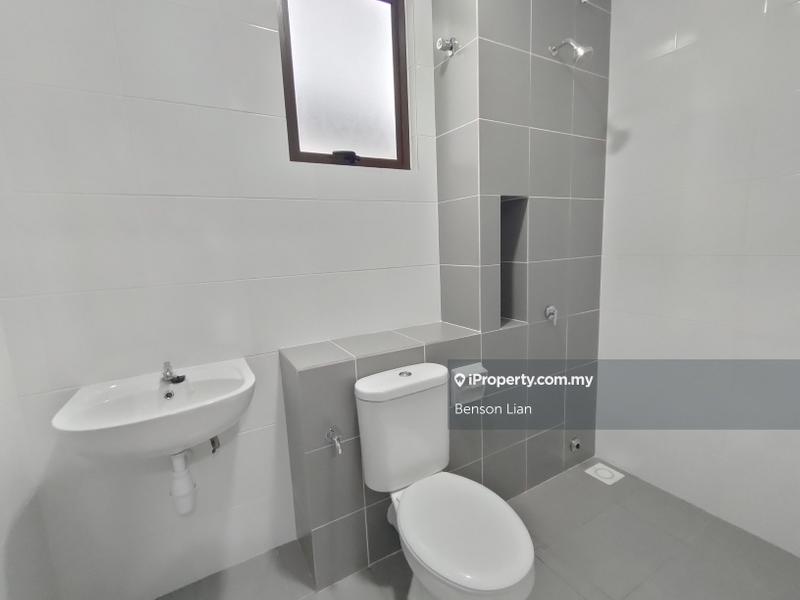 Rumah Berangkai 2 Tingkat untuk Disewa di Regent Garden @ Eco Grandeur, Puncak Alam oleh Benson Lian - iProperty.com.my