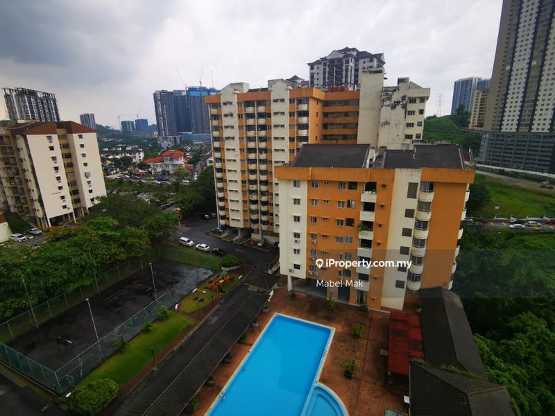 Condominium for Sale in Meadow Park 2 by Mabel Mak - iProperty.com.my