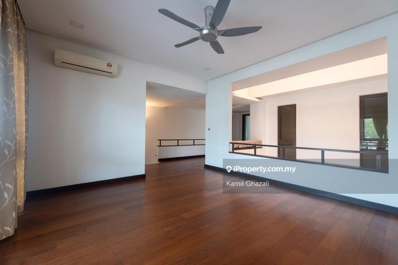 Semi-Detached House for Sale in LAKE VIEW Yara Twinvilla 2.5 Storey Semi-D House, Presint 8 by Kamil Ghazali - iProperty.com.my