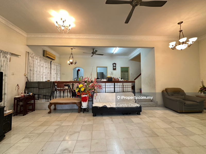 Rumah Berangkai 2 Tingkat untuk Dijual di Bukit Jelutong, Shah Alam oleh Candy Chung - iProperty.com.my