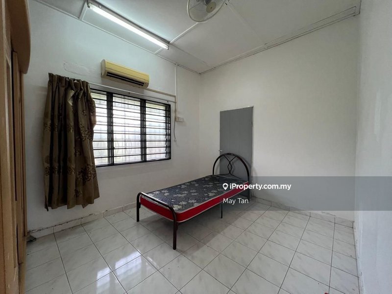 Rumah Berkembar untuk Dijual di Taman Ria, Kluang oleh May Tan - iProperty.com.my