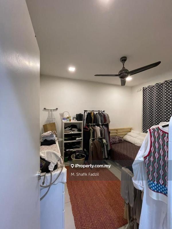 Service Residence for Sale in V-Residensi 2 by M. Shafik Fadzil - iProperty.com.my