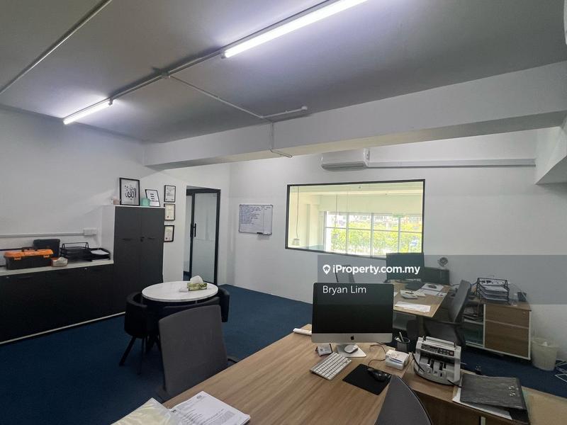 Warehouse for Rent in Emhub Kota Damansara, Kota Damansara by Bryan Lim - iProperty.com.my