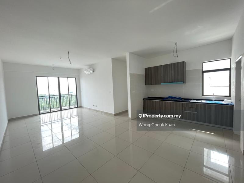 Service Residence for Sale in V-Residensi 5 by Wong Cheuk Kuan - iProperty.com.my