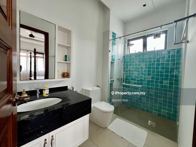 Bungalow House for Sale in Perdana Lakeview East, Cyberjaya by Jesnin Kee - iProperty.com.my