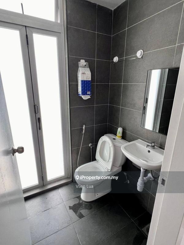 Service Residence for Sale in Midas @ Seri Alam by Vlien Lua - iProperty.com.my