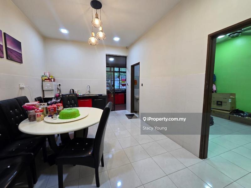 Rumah Berangkai 2 Tingkat untuk Dijual di Bukit Sungai Long, Kajang oleh Stacy Young - iProperty.com.my