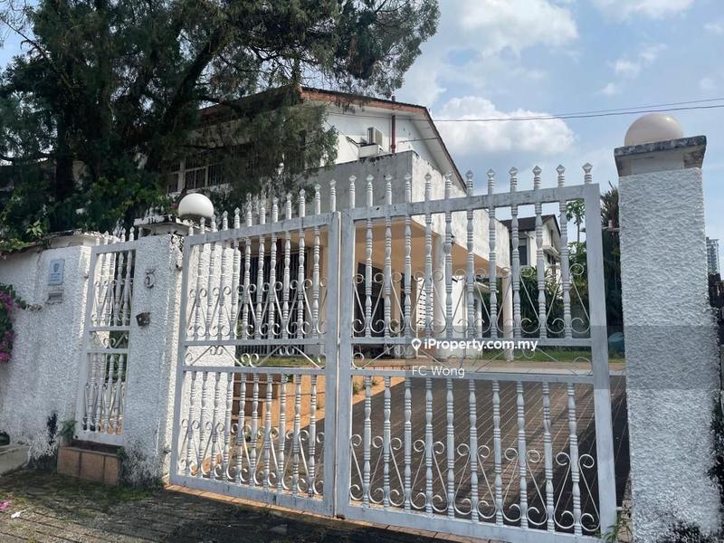 Semi-Detached House for Sale in Taman Overseas Union (Taman Oug), Jalan Klang Lama (Old Klang Road) by FC Wong - iProperty.com.my