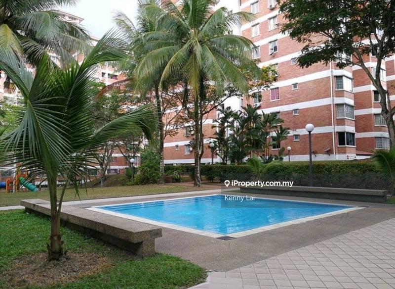 For Sale - Green Acre