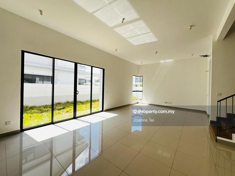 Rumah Berkembar untuk Dijual di Cyber 10, Cyberjaya oleh Joanne Tei - iProperty.com.my