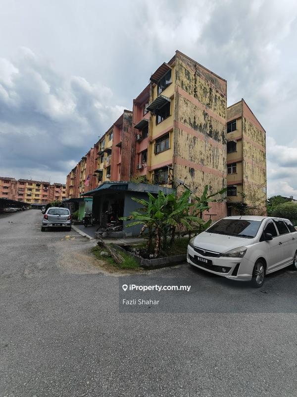 Flat for Sale in Flat Pkns Au3 by Fazli Shahar - iProperty.com.my