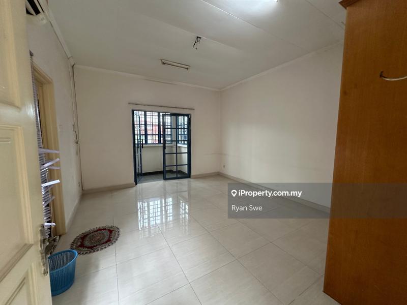 Rumah Berangkai 2.5 Tingkat untuk Dijual di Bandar Sri Damansara, Selangor oleh Ryan Swe - iProperty.com.my