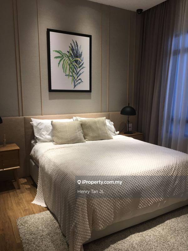 For Sale - The Amber Residence @ TwentyFive.7