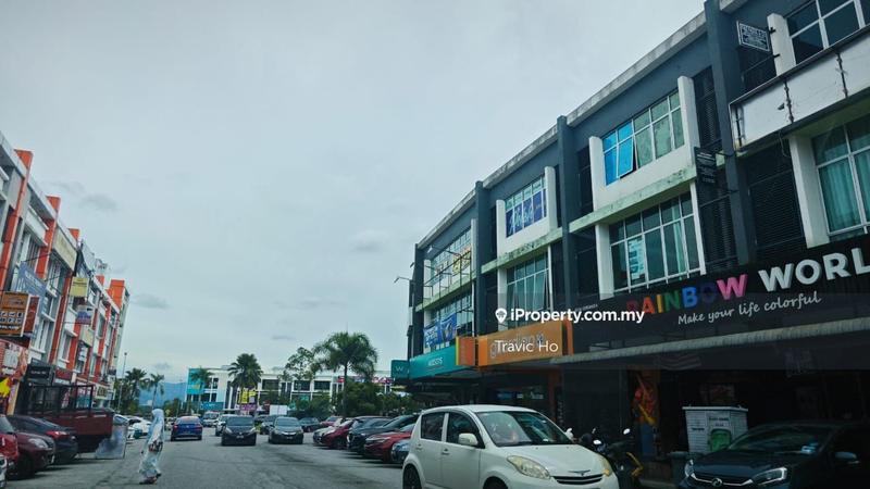 For Rent - 3Storey Shop Main Road , Bandar Seri Putra , Bangi , Selangor