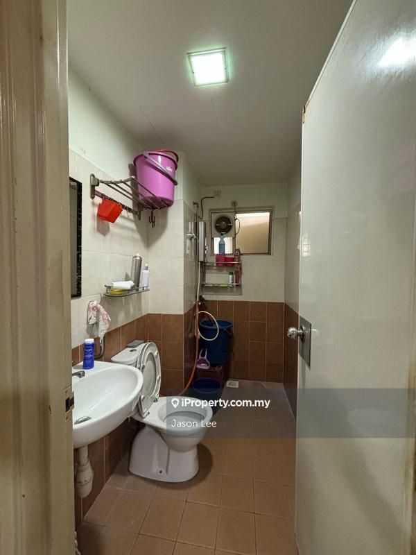Condominium for Sale in Pearl Avenue by Jason Lee - iProperty.com.my