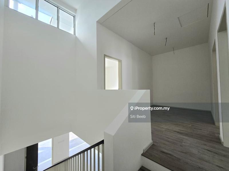 Rumah Teres untuk Dijual di Nilai Impian, Nilai oleh Siti Beeb - iProperty.com.my