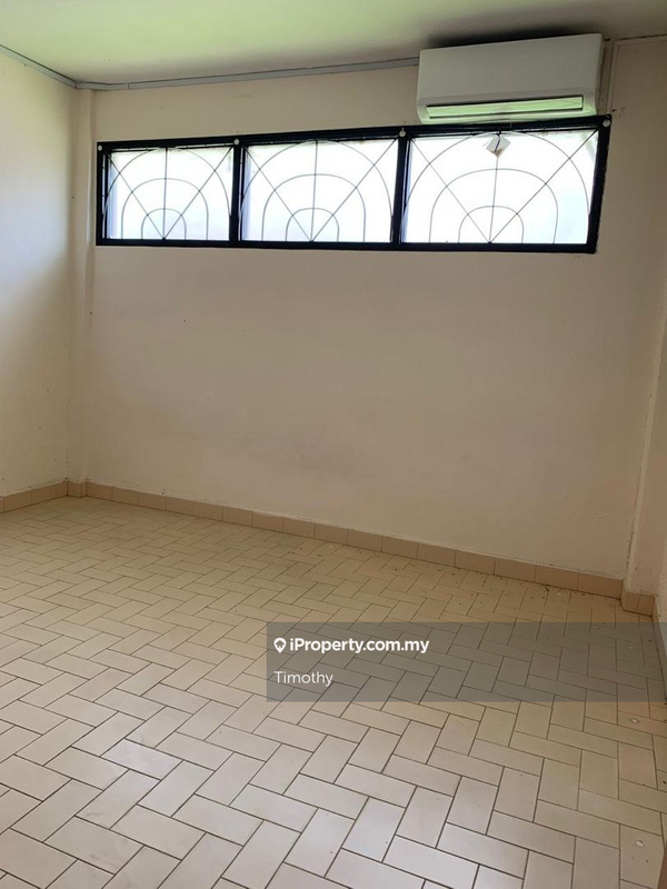 Rumah Berkembar untuk Dijual di Taman Sentosa, Bukit Baru oleh Timothy - iProperty.com.my