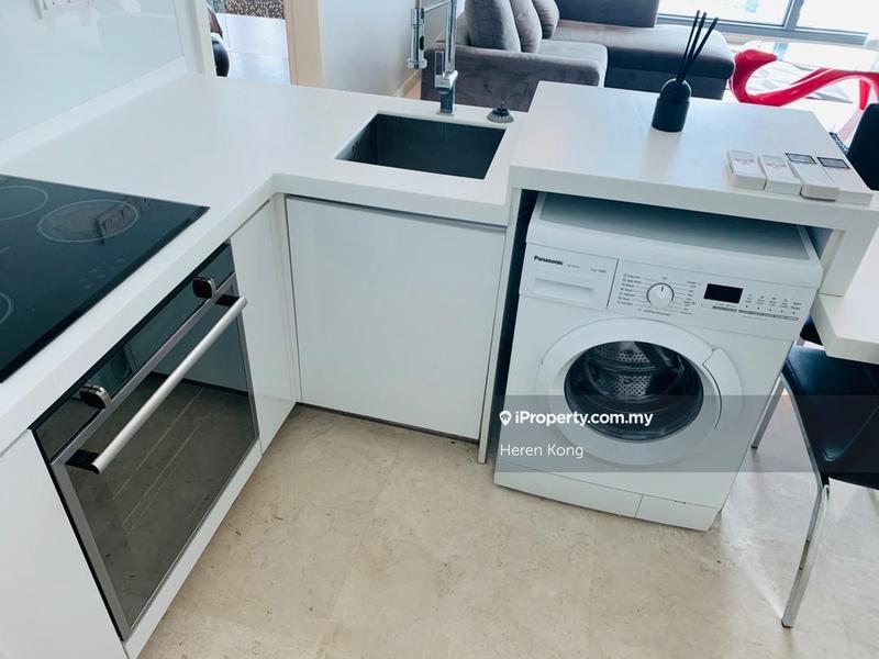 Kediaman Servis untuk Dijual di Vogue Suites One oleh Heren Kong - iProperty.com.my