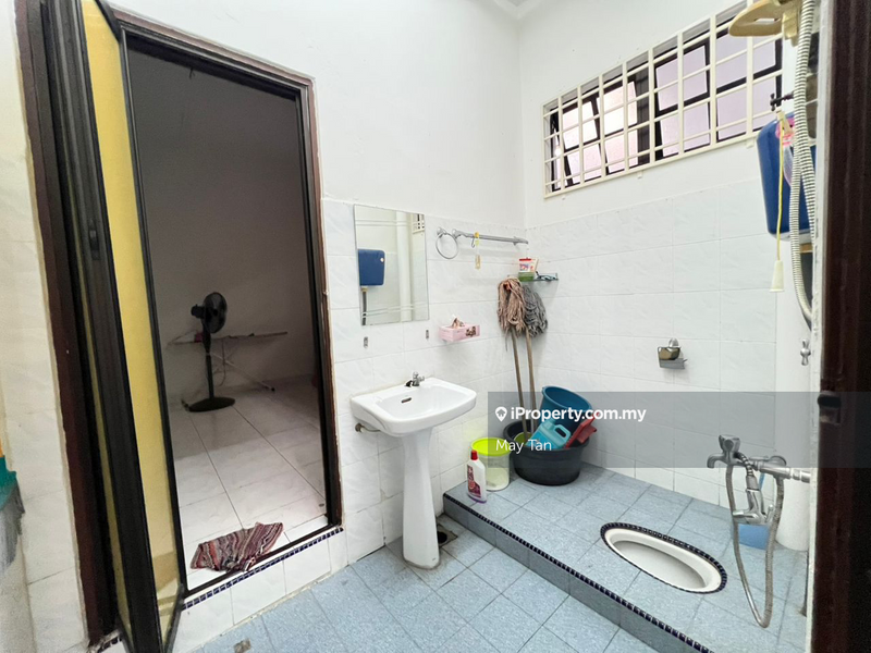 Rumah Berkembar untuk Dijual di Taman Sri Kluang, Kluang oleh May Tan - iProperty.com.my