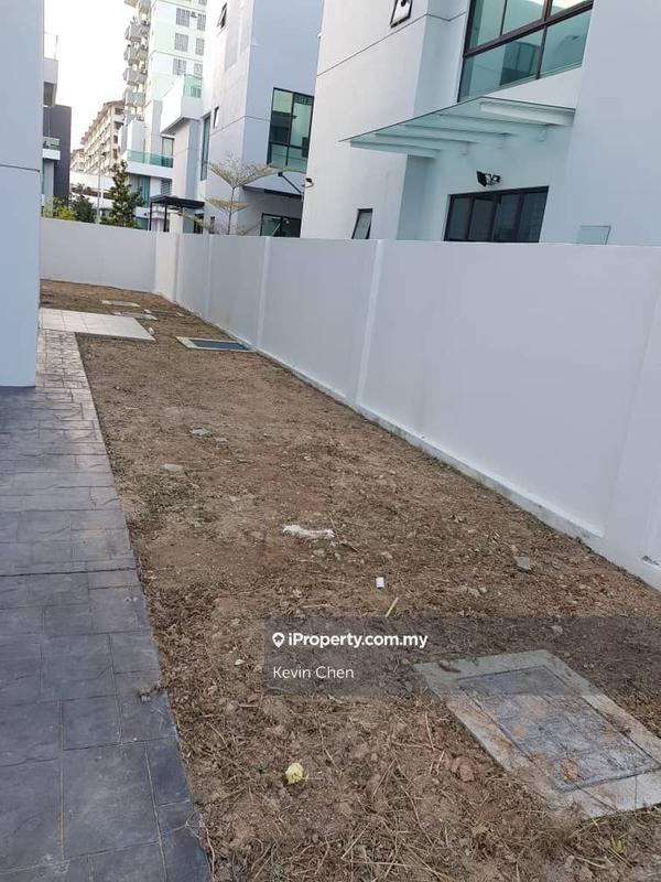 Semi-Detached House for Sale in Taman Sinar Mahkota, Cheras by Kevin Chen - iProperty.com.my