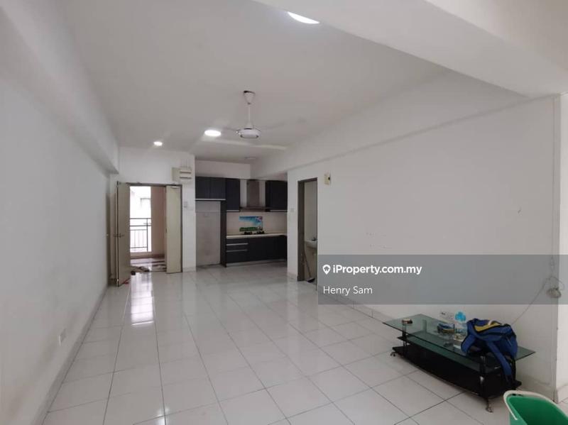 For Sale - Radius Residence