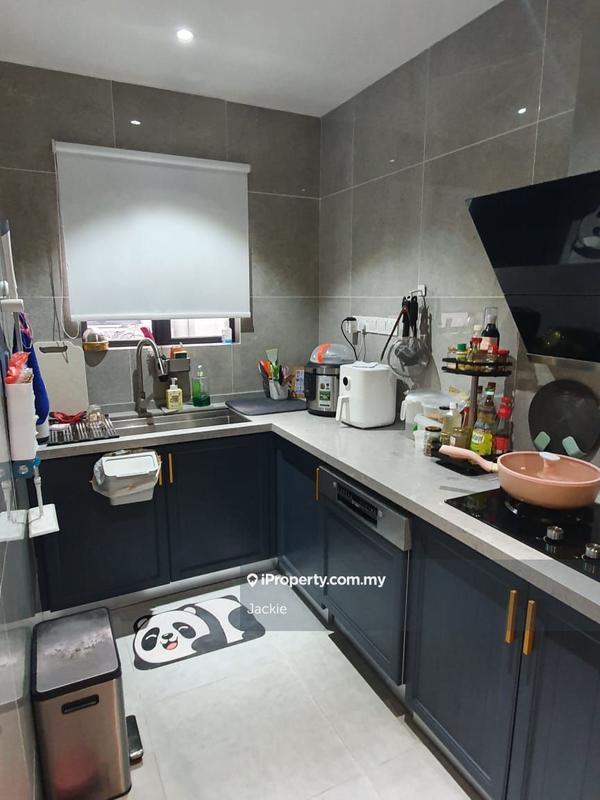 3-storey Terraced House for Sale in Bandar Damai Perdana, Seri Kembangan by Jackie - iProperty.com.my