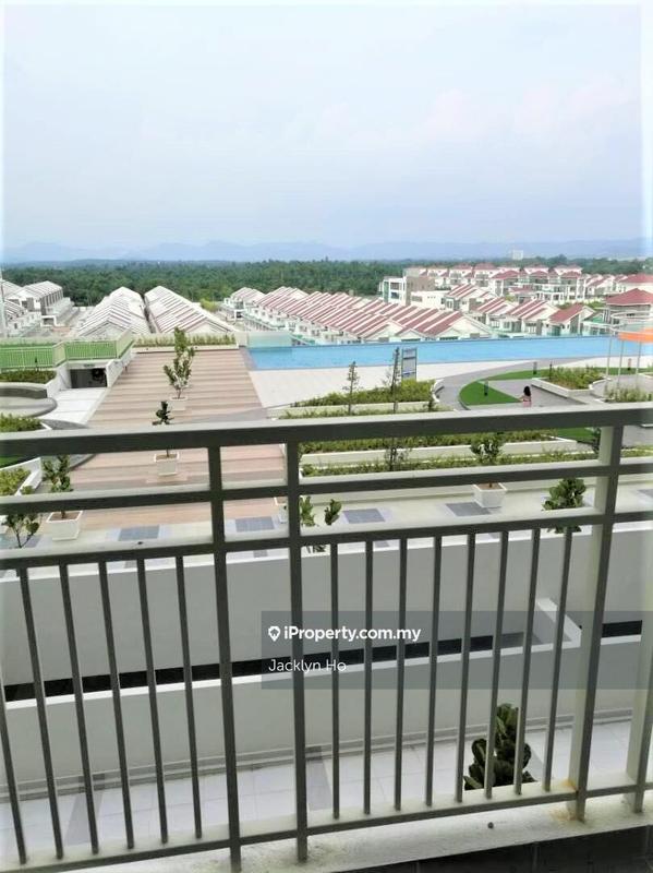 For Sale - Royale Infinity