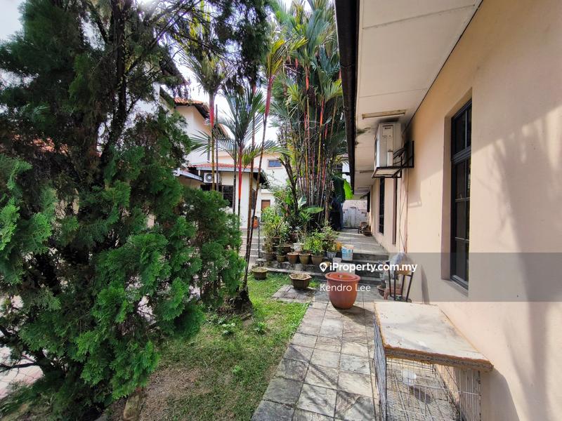 Rumah Berkembar untuk Dijual di Bukit Rahman Putra, Sungai Buloh oleh Kendro Lee - iProperty.com.my