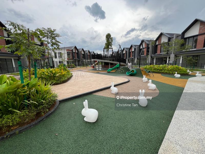 Rumah Teres 2-Tingkat untuk Dijual di Elmina, Shah Alam oleh Christine Tan - iProperty.com.my