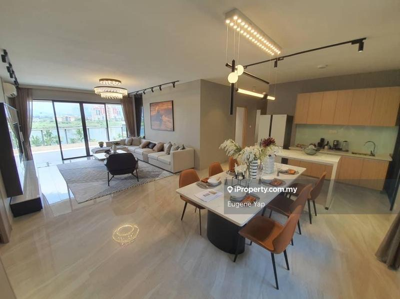 For Sale - Baron Residence @ Lake City