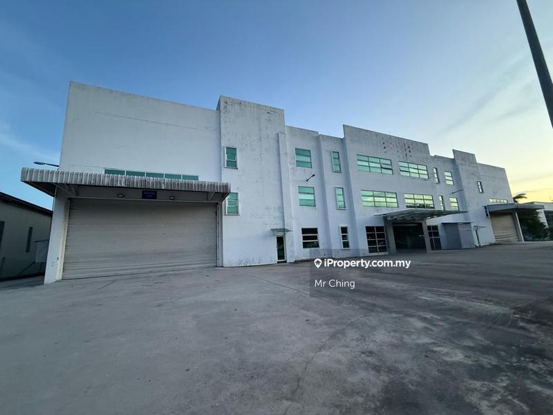 For Rent - 2 Acre Warehouse Factory Office Kawasan Perusahaan Senawang Seremban