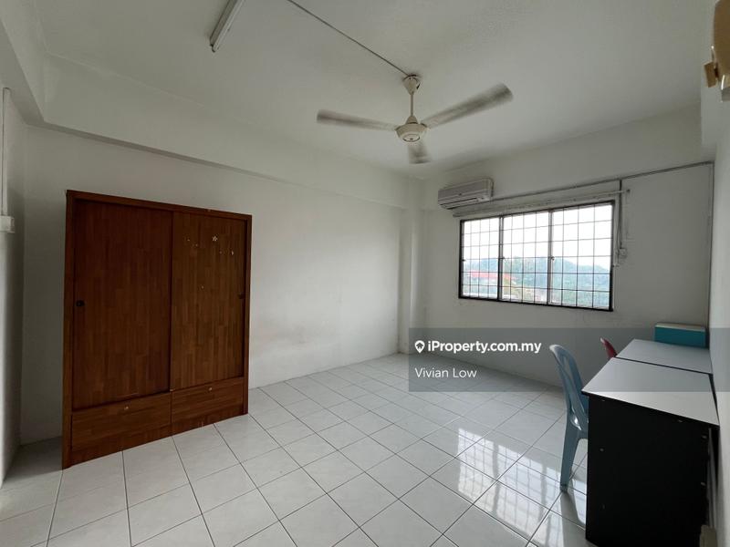 For Sale - Forest Green