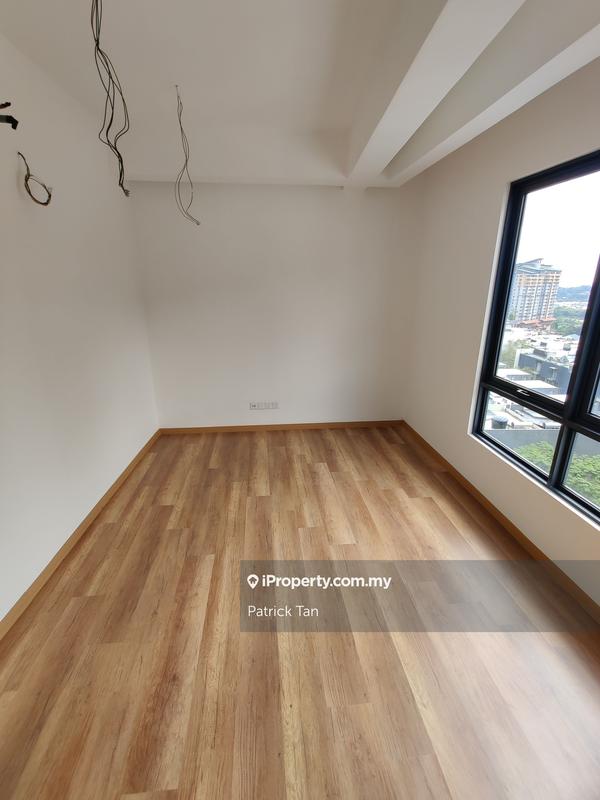 Rumah Berangkai 3.5 Tingkat untuk Dijual di Empire Residence, Damansara Perdana oleh Patrick Tan - iProperty.com.my